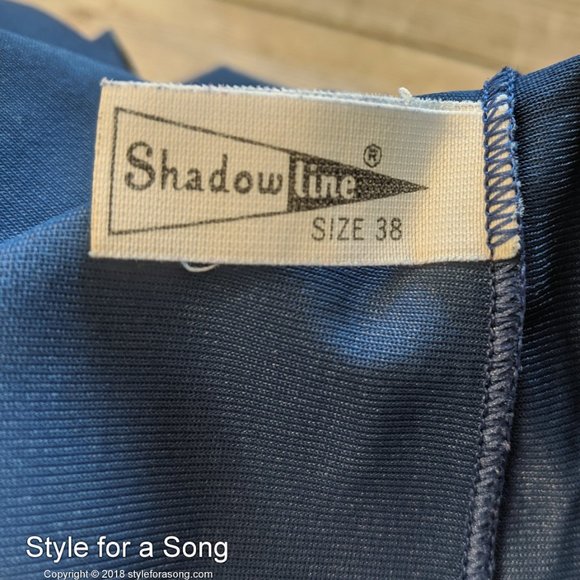 Vintage Mid Century Navy Silky Pajama Set 38 - Picture 15 of 16